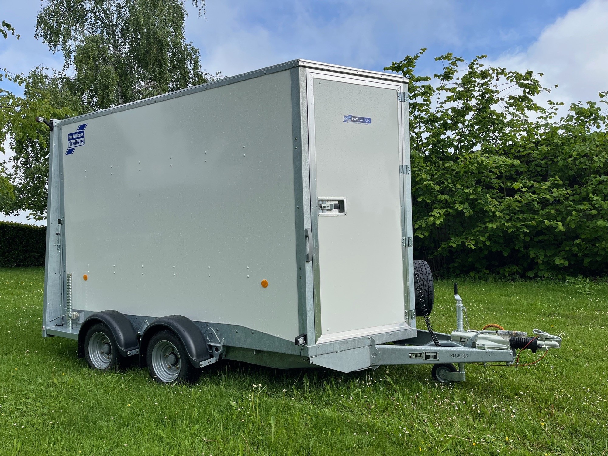 Ifor Williams BV106